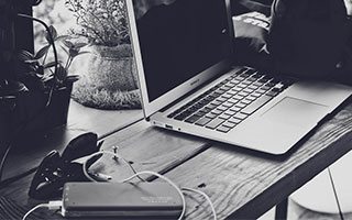 十大合法配资:如何融资加杠杆炒股-宇树上市定档四季度 人形机器人赛道迎资本“冲刺期”